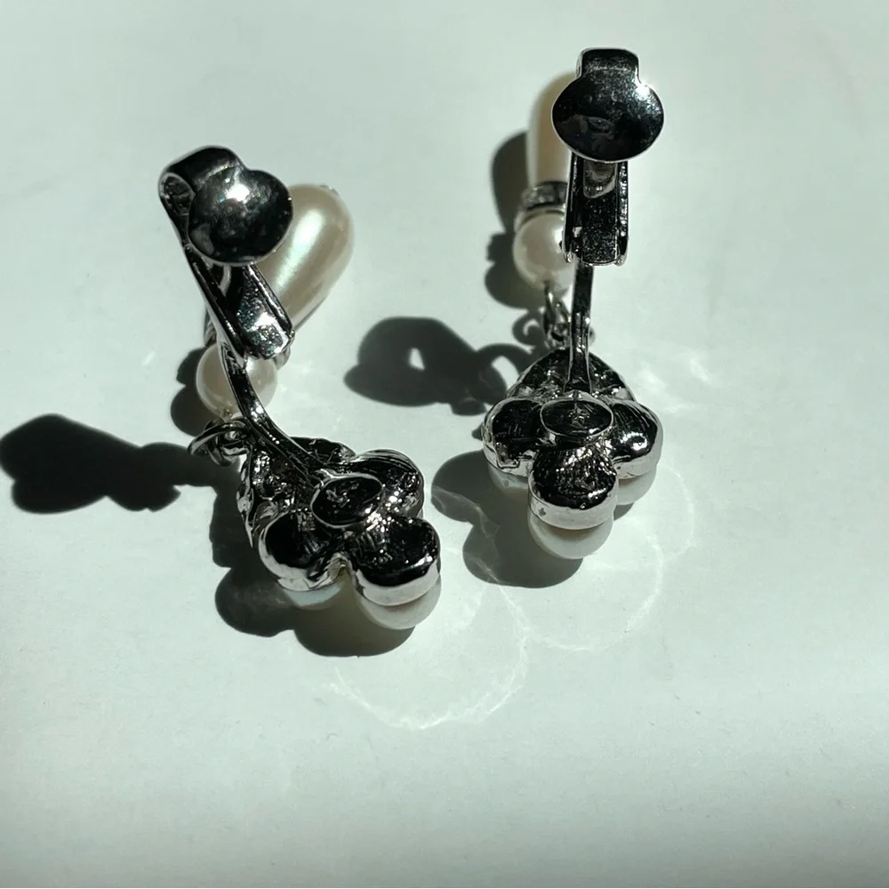 Vintage faux pearl dangle earrings rhinestones silvertone - Picture 6 of 7